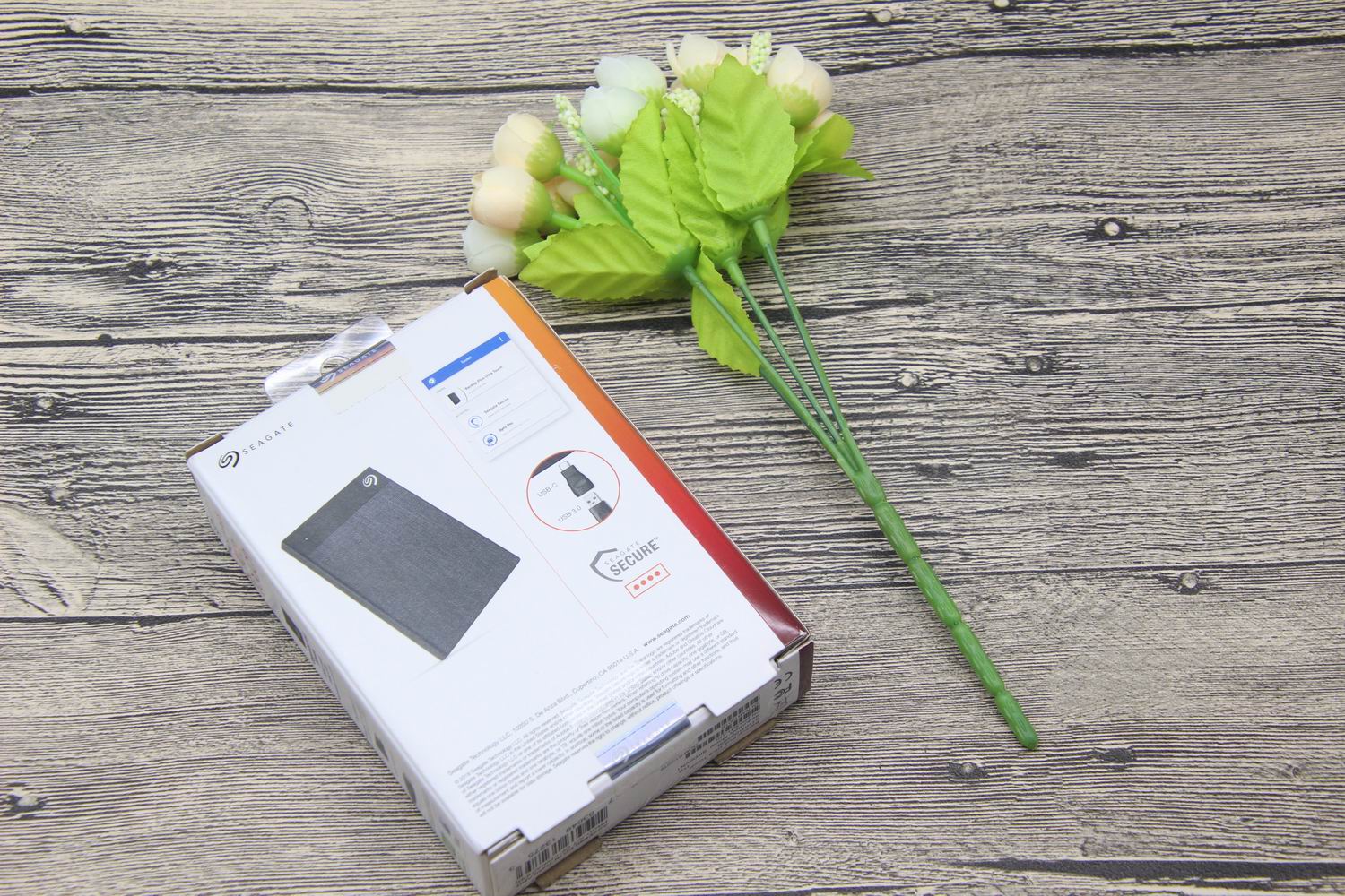 希捷锦系列移动硬盘,希捷简系列移动硬盘评测