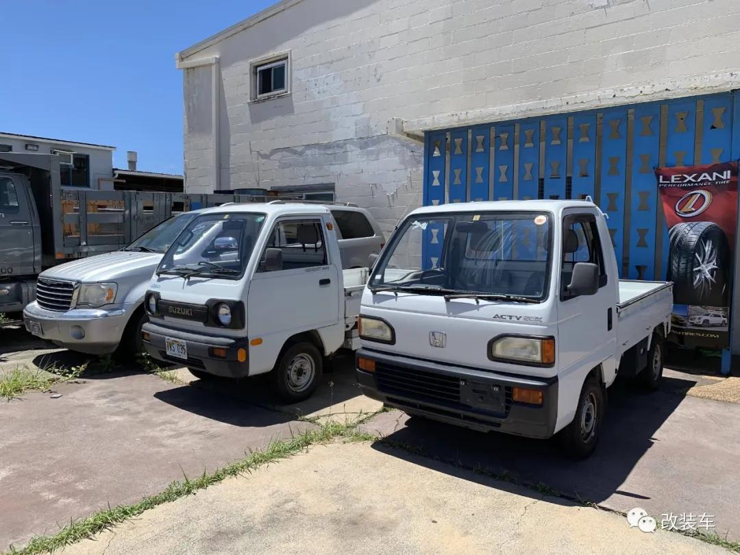 中置四驱五速手动的双门超跑,今晚我在秋名山等你