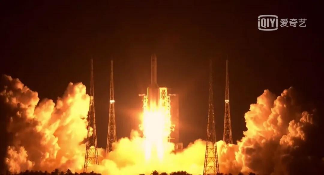 2019阅兵式高清燃集,2019国庆阅兵超燃victory