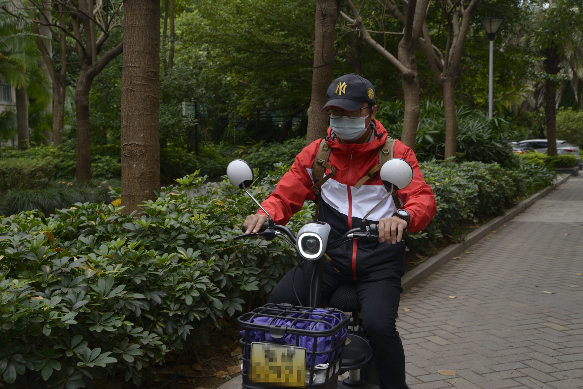 时尚运动范冲锋衣内胆,时尚气质冲锋衣