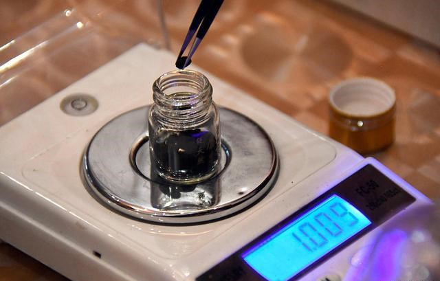 麝香酒钓鱼有什么用,西部风麝香酒钓鱼好用吗