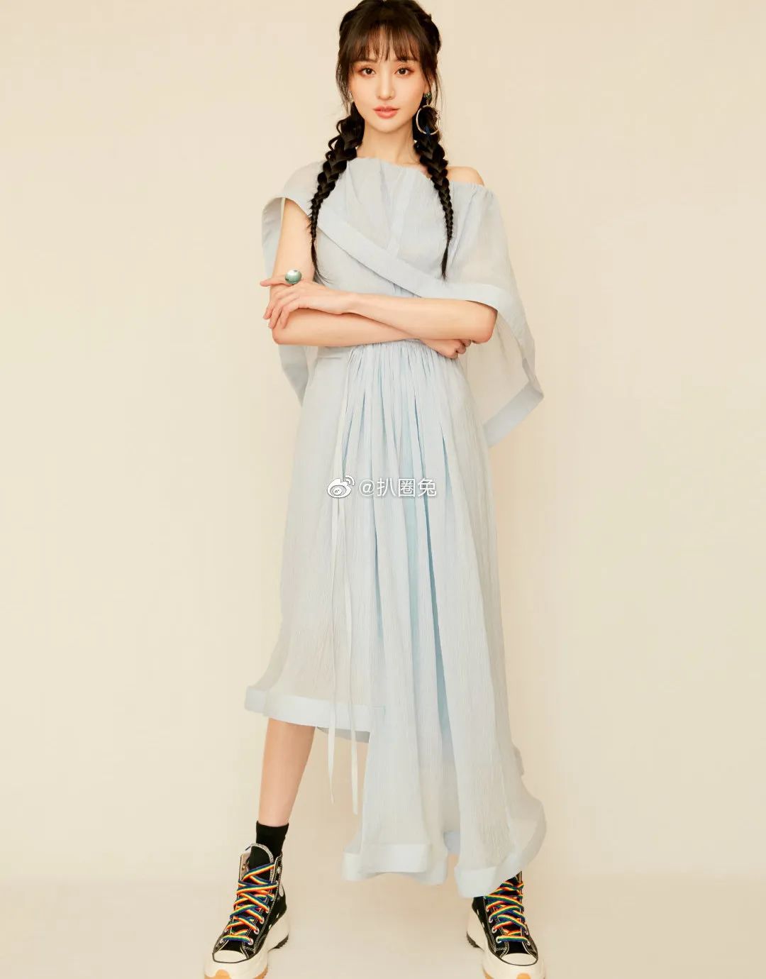 今年流行的帆布鞋品牌,今年流行的帆布鞋颜色学生