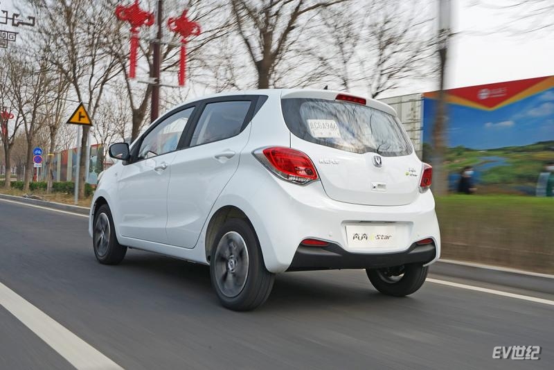 长安奔奔e-star心悦版3.98万试驾,长安奔奔e-star310真实续航