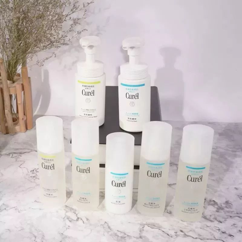 学生*党**也能买的平价水乳，居然拯救了我的烂脸！