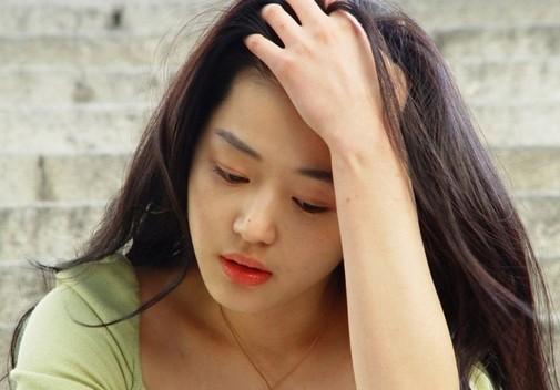 媒婆痣安崎,安崎要不要遮痣