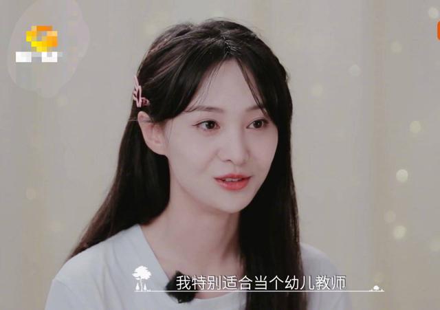 郑爽回应代孕门甩锅成受害者,从业公关10年,我教郑爽怎么回应