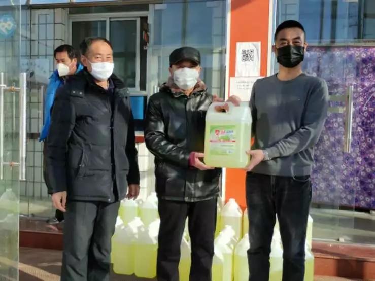 众志成城抗击疫情爱心捐赠暖人心,同舟共济抗疫情爱心捐助暖人心