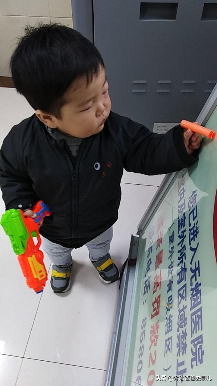 幼童因重度肺炎住进icu,孩子生病到医院急诊不给看怎么办