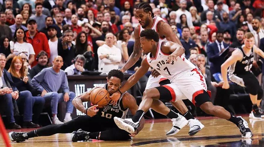 杨毅专栏蒂姆邓肯,杨毅专栏莱昂纳德