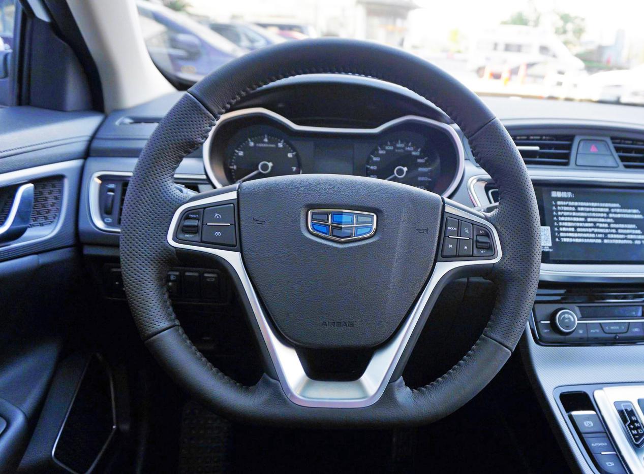 十万级别紧凑级轿车和suv哪个好,帝豪gl2017顶配款优势