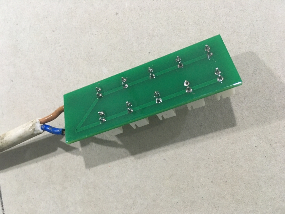 测电风扇还能不能通电,自己动手改造电源风扇