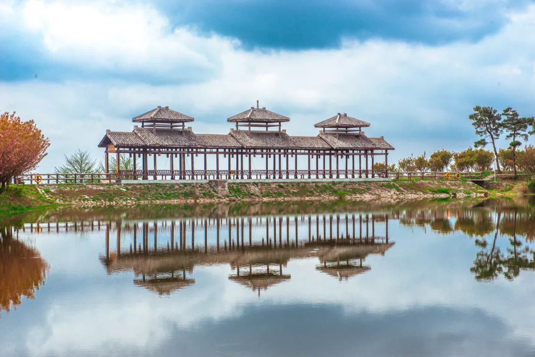 山如碧浪翻江去译文,山如碧浪翻江去下一句