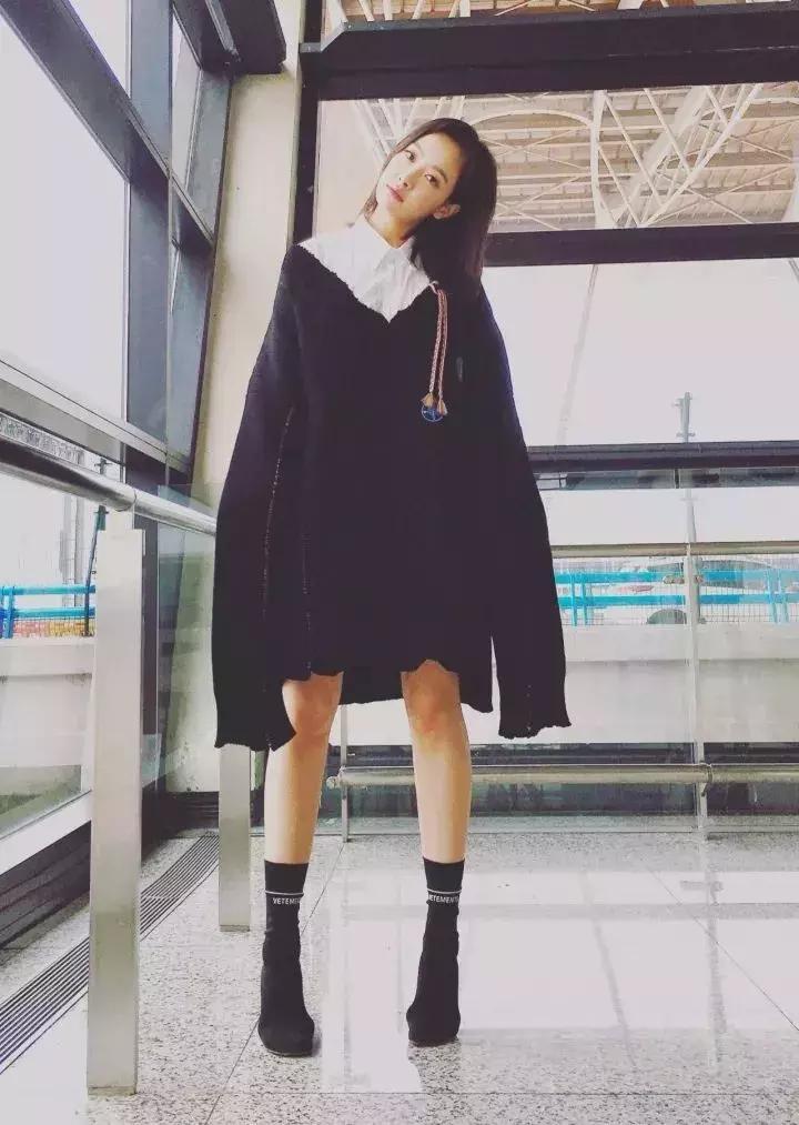 夏季小白鞋短靴洋气又高级,5款人气短靴时髦好看穿着又舒适