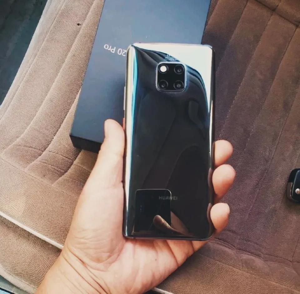 目前小米和华为哪个值得买,华为和小米哪个值得购买