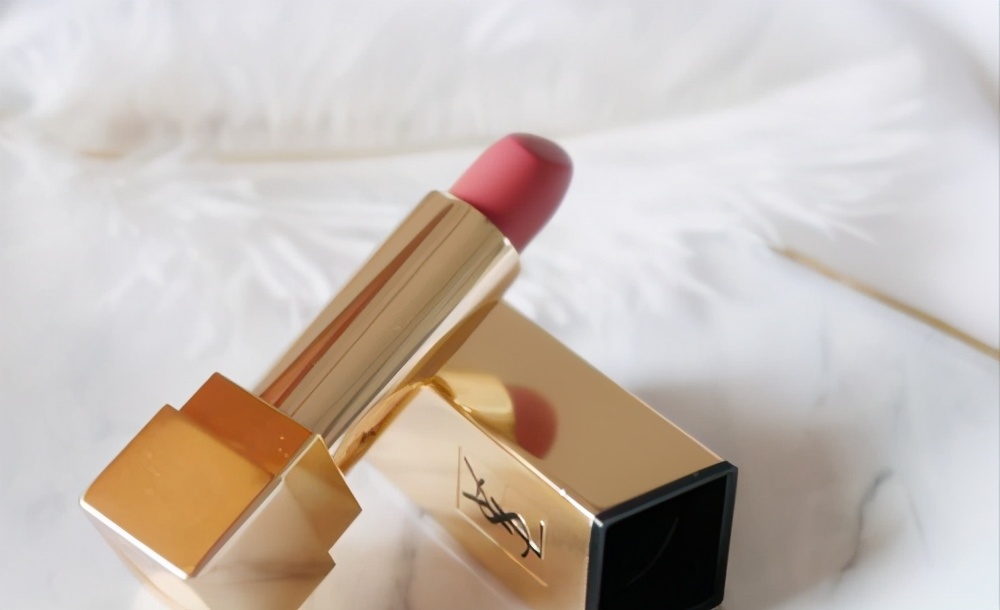 什么是直男斩色号,直男斩口红色号