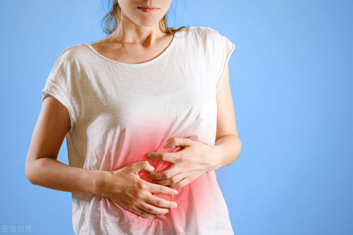 月经量太大伴有大块血块是啥原因,月经不调量少怎么调理最有效