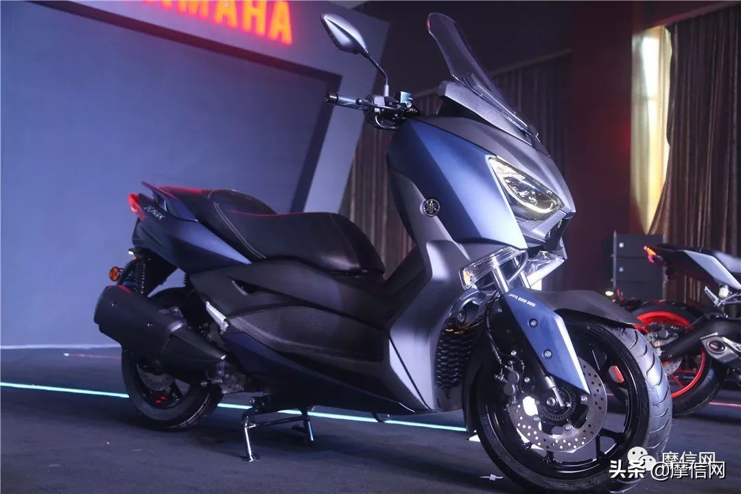 雅马哈tmax530顶配价格,雅马哈tmax530和xmax300对比