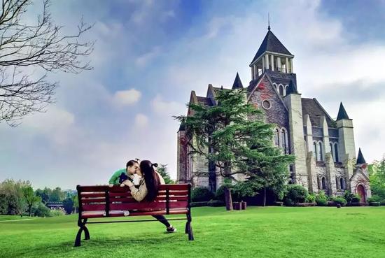 寤婃ˉ姘翠埂闃冲厜灏忛晣,闃冲厜灏忛晣寤婃ˉ姘翠埂