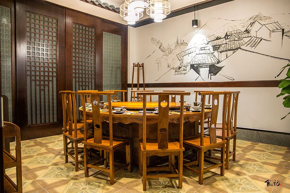 1块钱撸四盘！薄如蝉翼的蝴蝶鱼片，让你一口鲜掉眉毛！