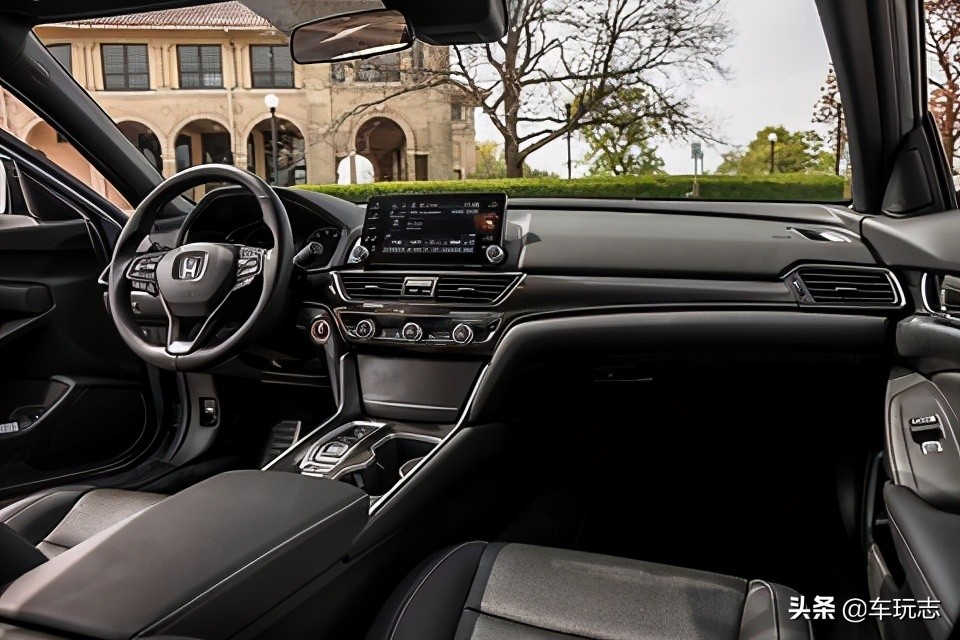 美版雅阁2.0t发动机变速箱,美版雅阁2.0t平行进口需要多少钱