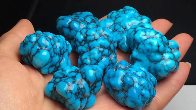 绿松石是中国四大名玉之一,真正的绿松石价格多少一克