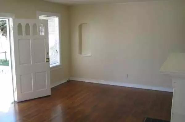 1000万美元在美国买房子,美国1000美元能租到什么样的房子