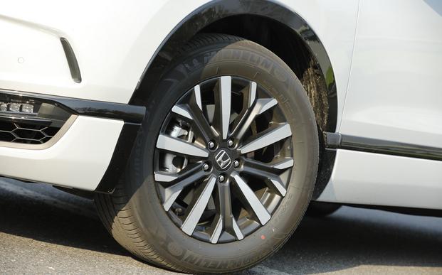 本田suv混动净驰版真实落地多少钱,本田混动城市suvxrv与crv