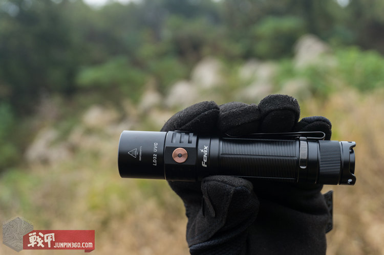 没有硝烟的消杀战疫,FenixLD32UVC手电