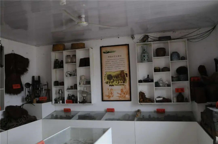 22℃的夏天丨河灯初上夜未央，花海骄艳扑鼻香，这就是富江