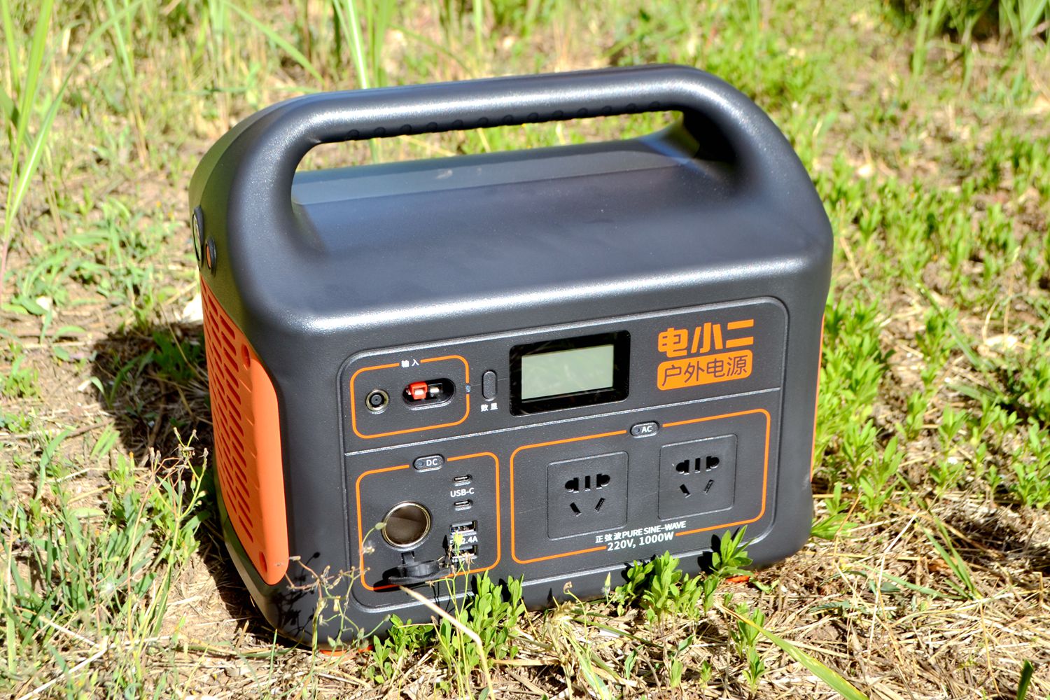 发电机对比户外电源,小型发电机和户外电源优缺点