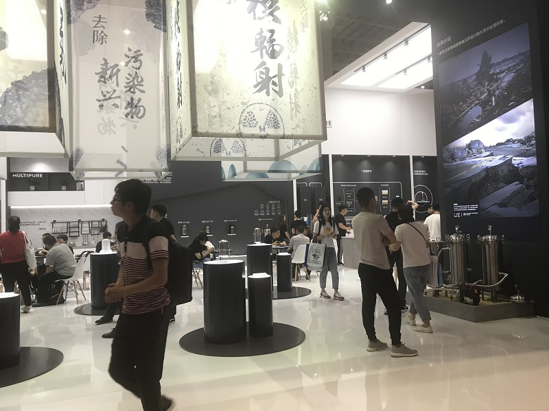 优能栈亮相2019年国际光伏展和新风展