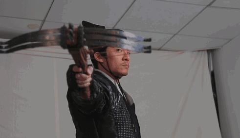 使用时要靠肚子帮忙！这把古希腊弩是“黑科技”还是思维奇葩？