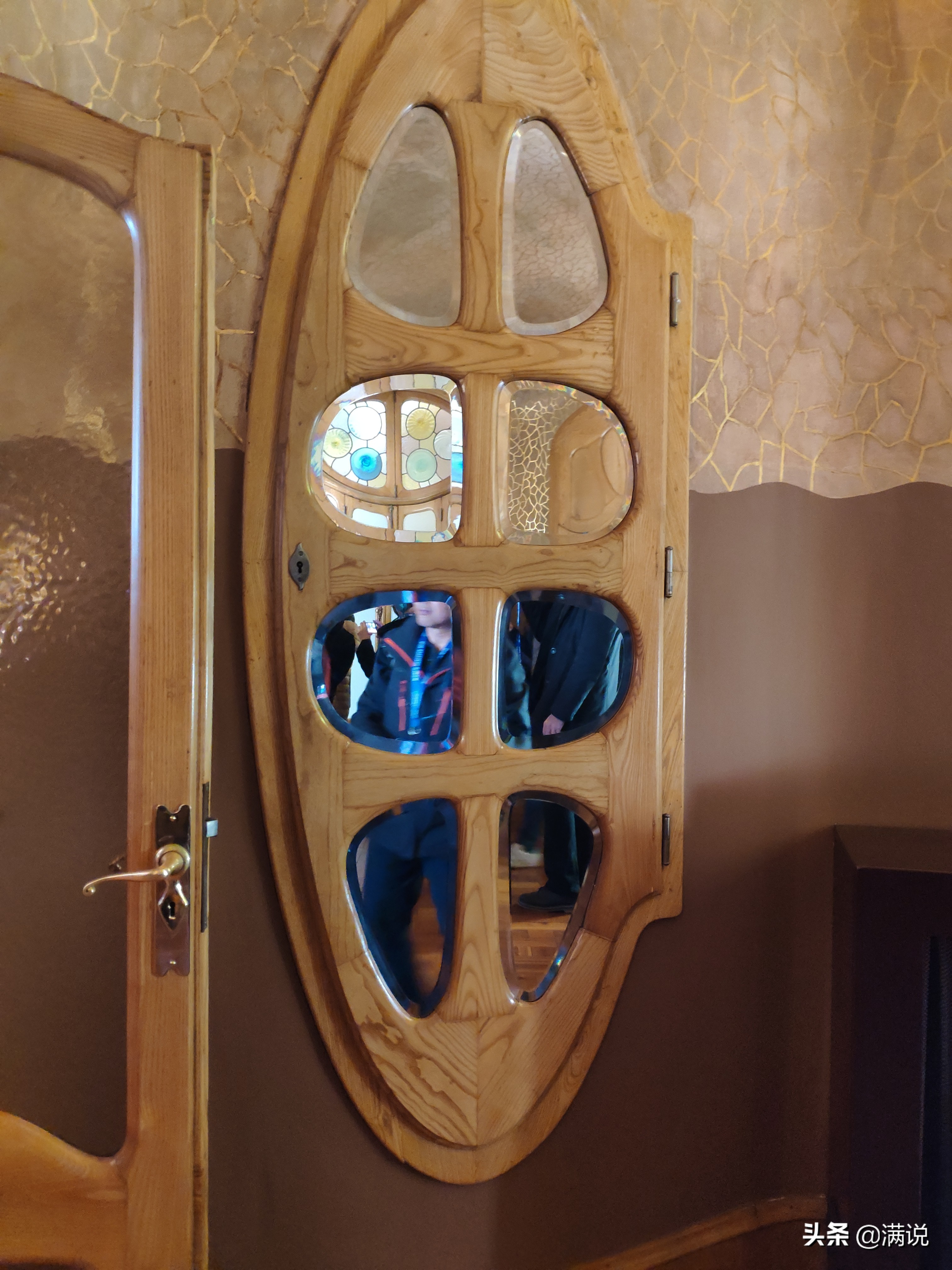 巴特罗之家和米拉之家哪个值得去,米拉之家和巴特罗之家的区别