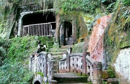 天下极境08：洞穴幽深，孰料别有洞天。万物生长靠太阳？未必