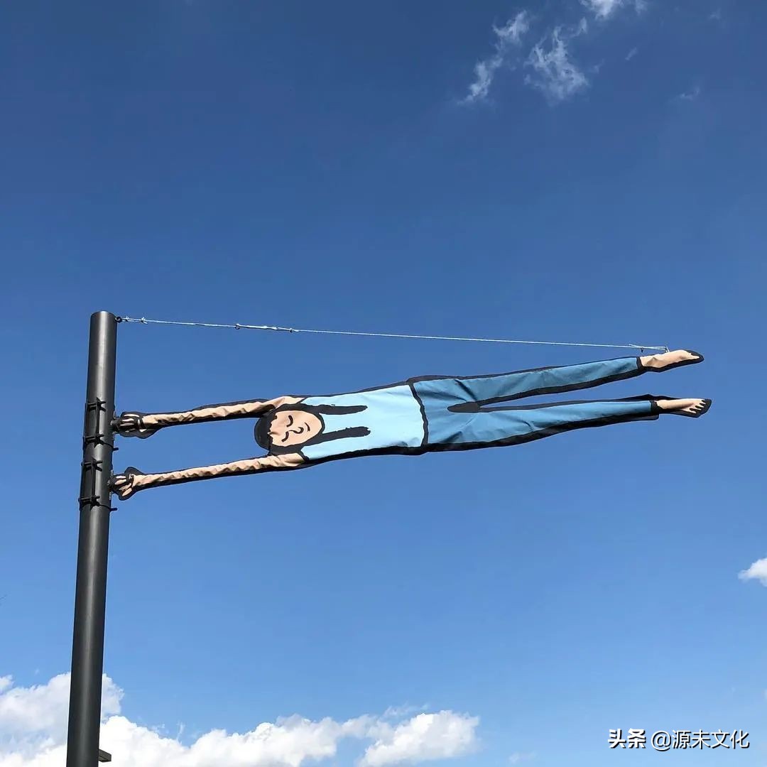 比12万美元一根的香蕉有创意！奇妙笔触直面丧萌日常