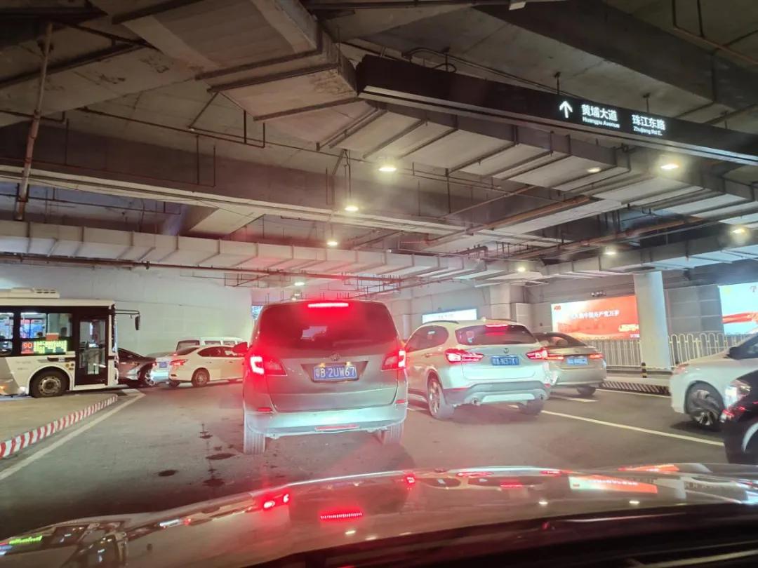 开起来像燃油车,开起来像电车的油车