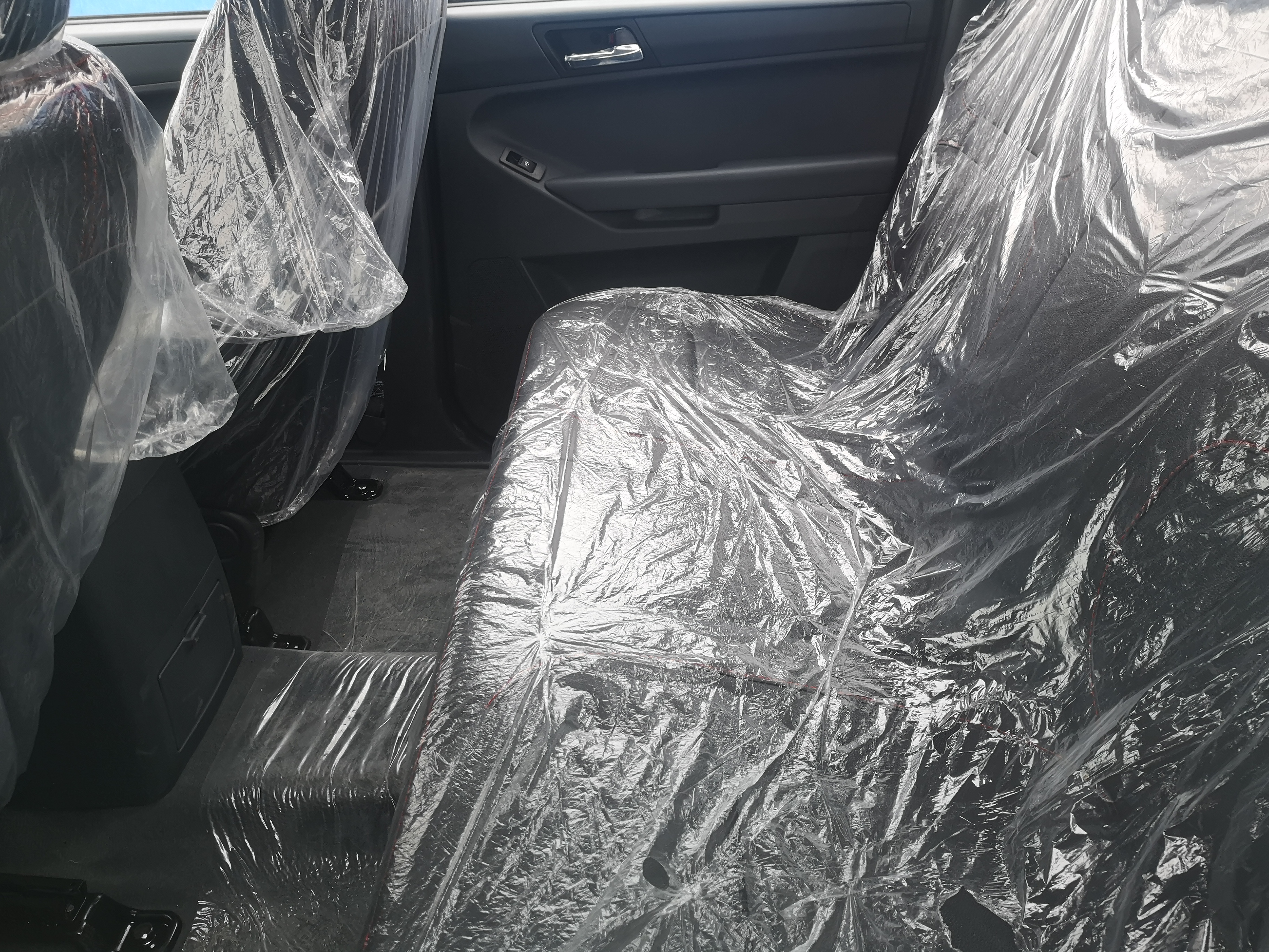 福田皮卡拓陆者e3落地价,实拍拓陆者e3皮卡