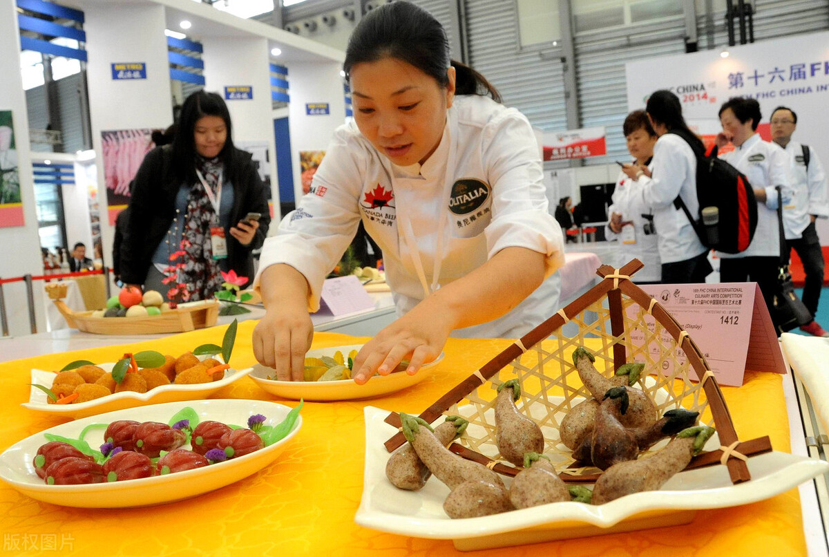 开餐饮店迅速回本的2个办法,开餐馆为啥生意很好赚不到钱