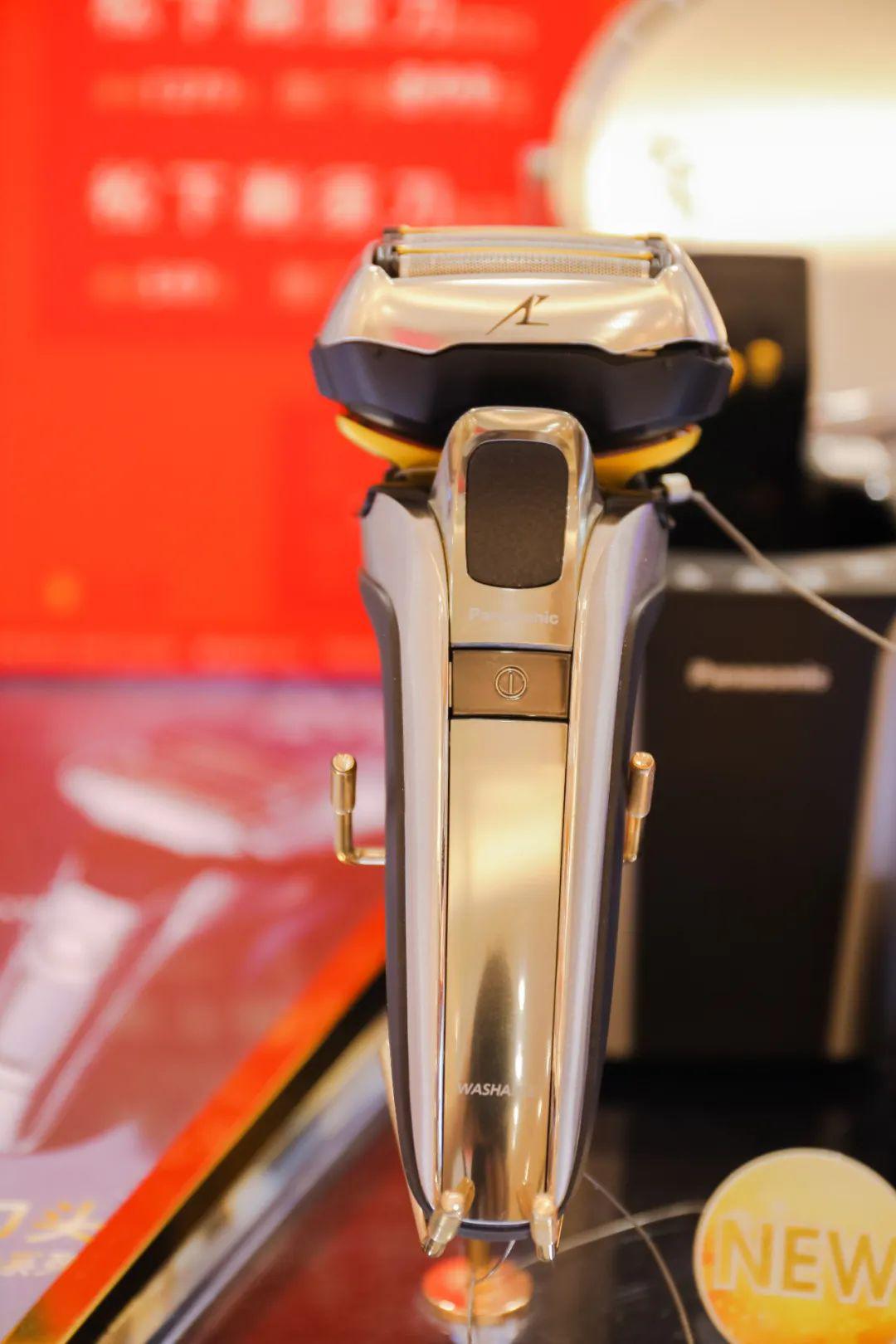 不看血亏！5.9折的克拉钻、买正装送正装的YSL，成都就这儿有