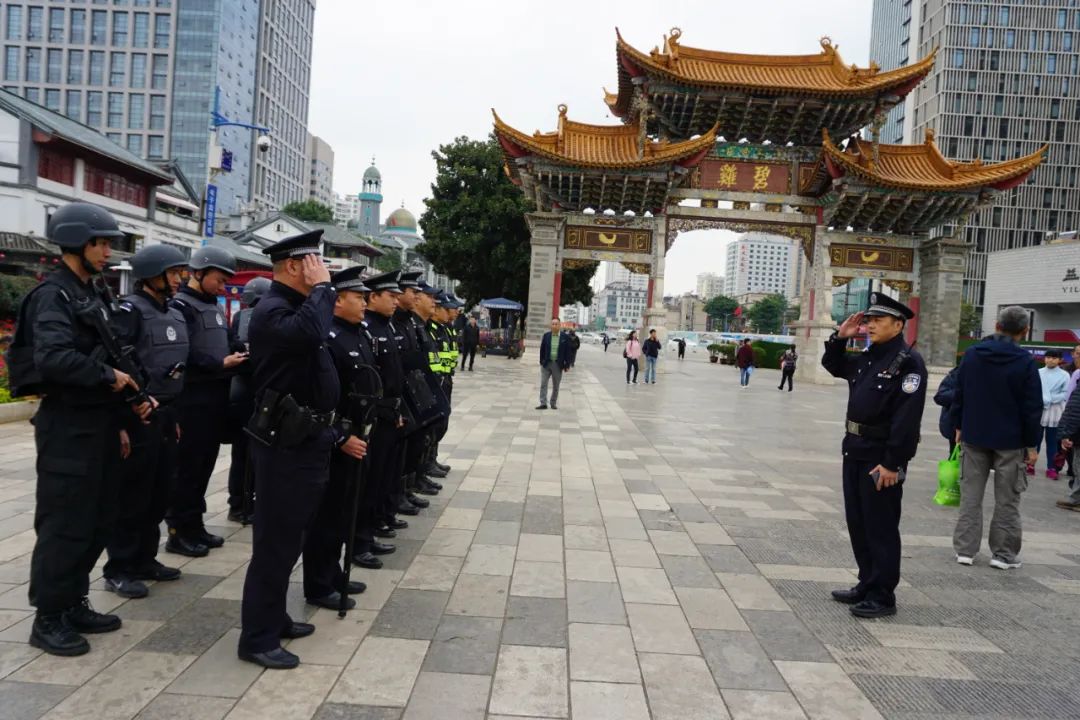 打造让群众满意的服务型派出所,践行初心使命打造平安派出所