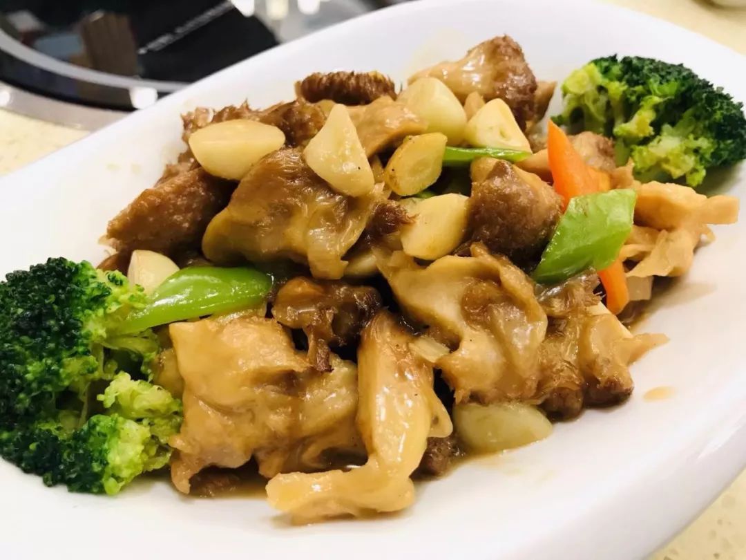 郑州正弘城附近一家滋补养生汤馆,爱喝汤的不要错过~