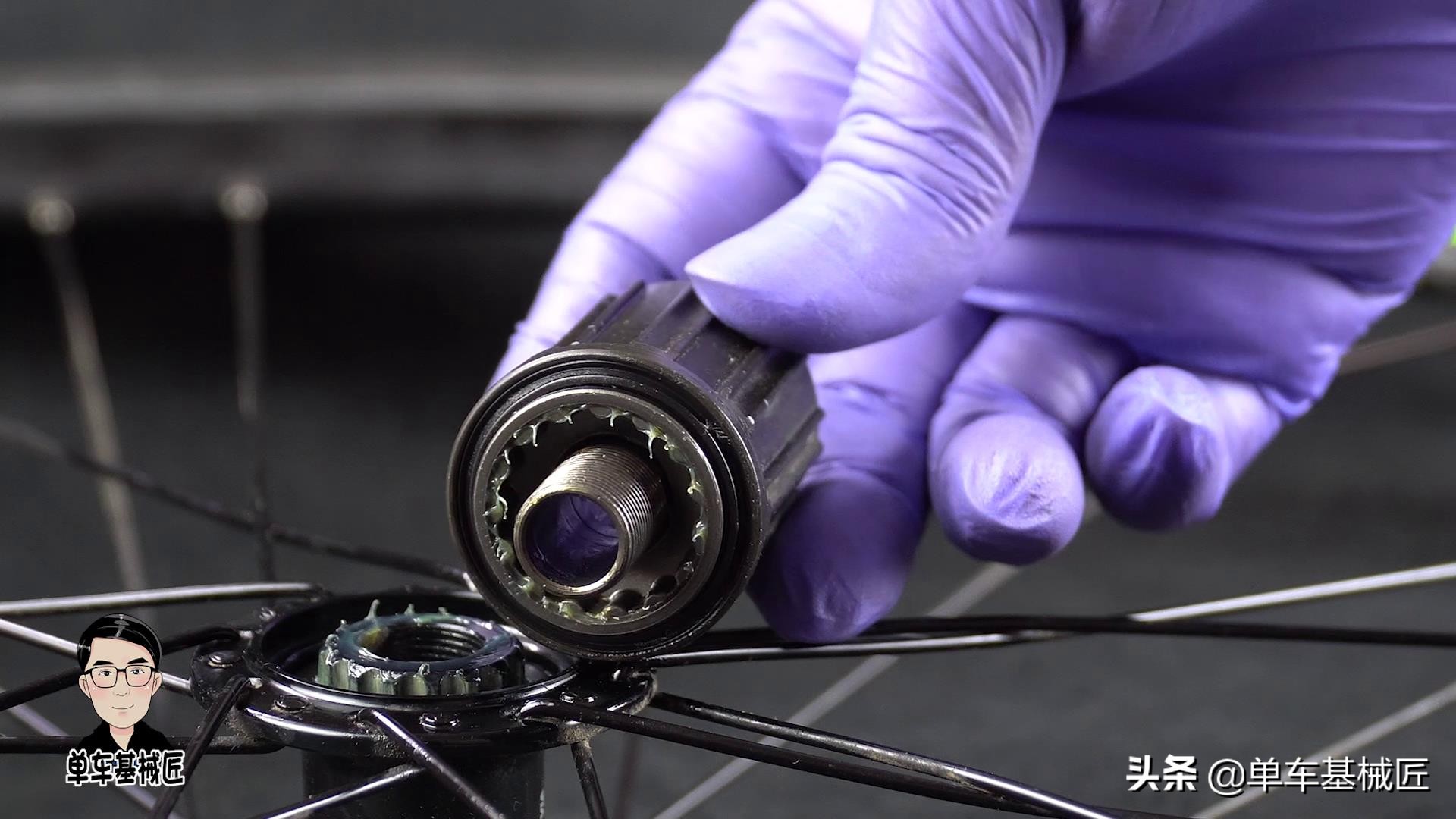 单车基械匠:维修不求人,如何自行整体更换滚珠花鼓塔基