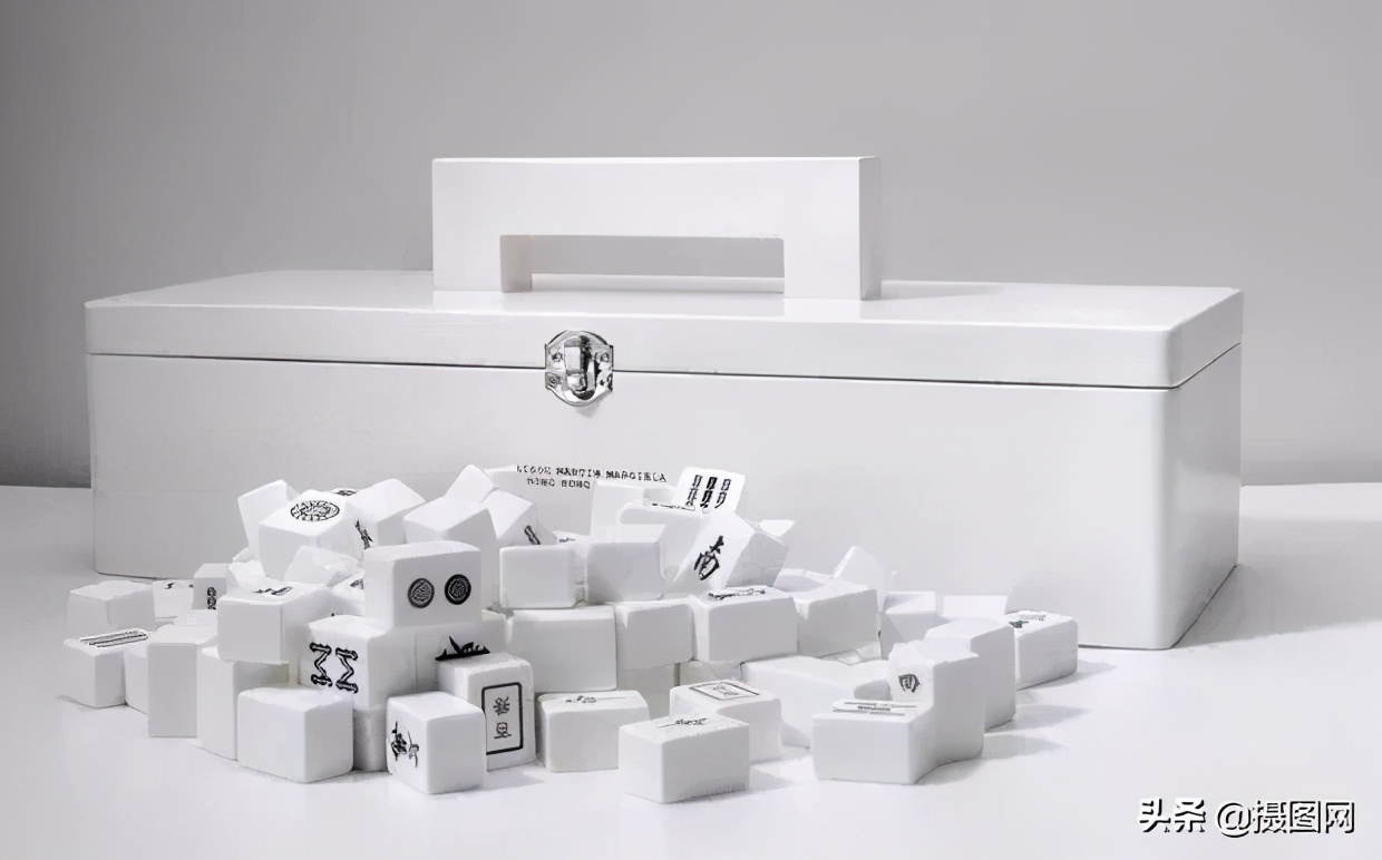 tiffany十大经典设计款,tiffany蒂芙尼圆牌