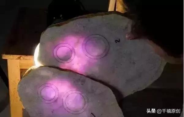 溥仪从紫禁城偷出400件宝贝!这件翡翠,据说都赶上马云身价了