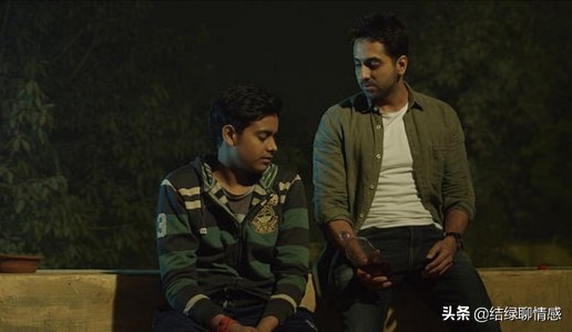 50岁母亲意外怀孕，羞于向子女启齿，道出老年夫妻“性尴尬”