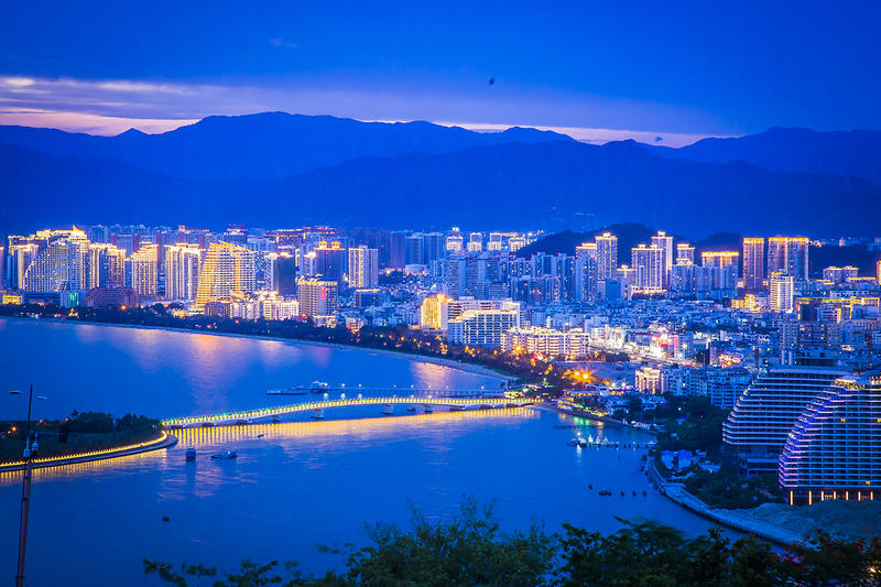 玩转三亚,玩转三亚日与夜