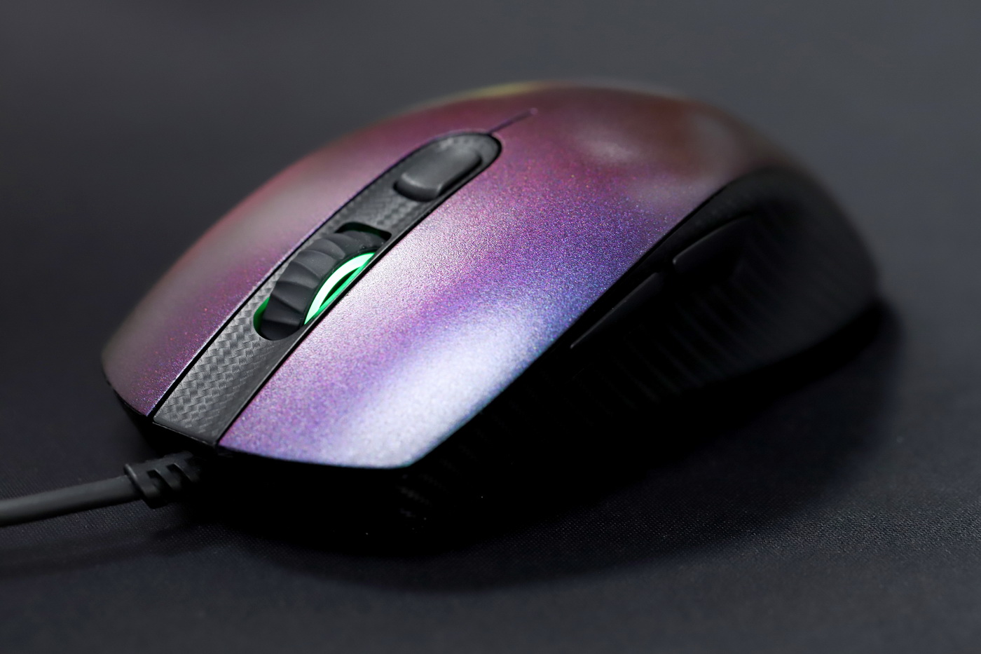 生物转色+轻量化,QPAD推出DX-30E碳贝版电竞鼠标