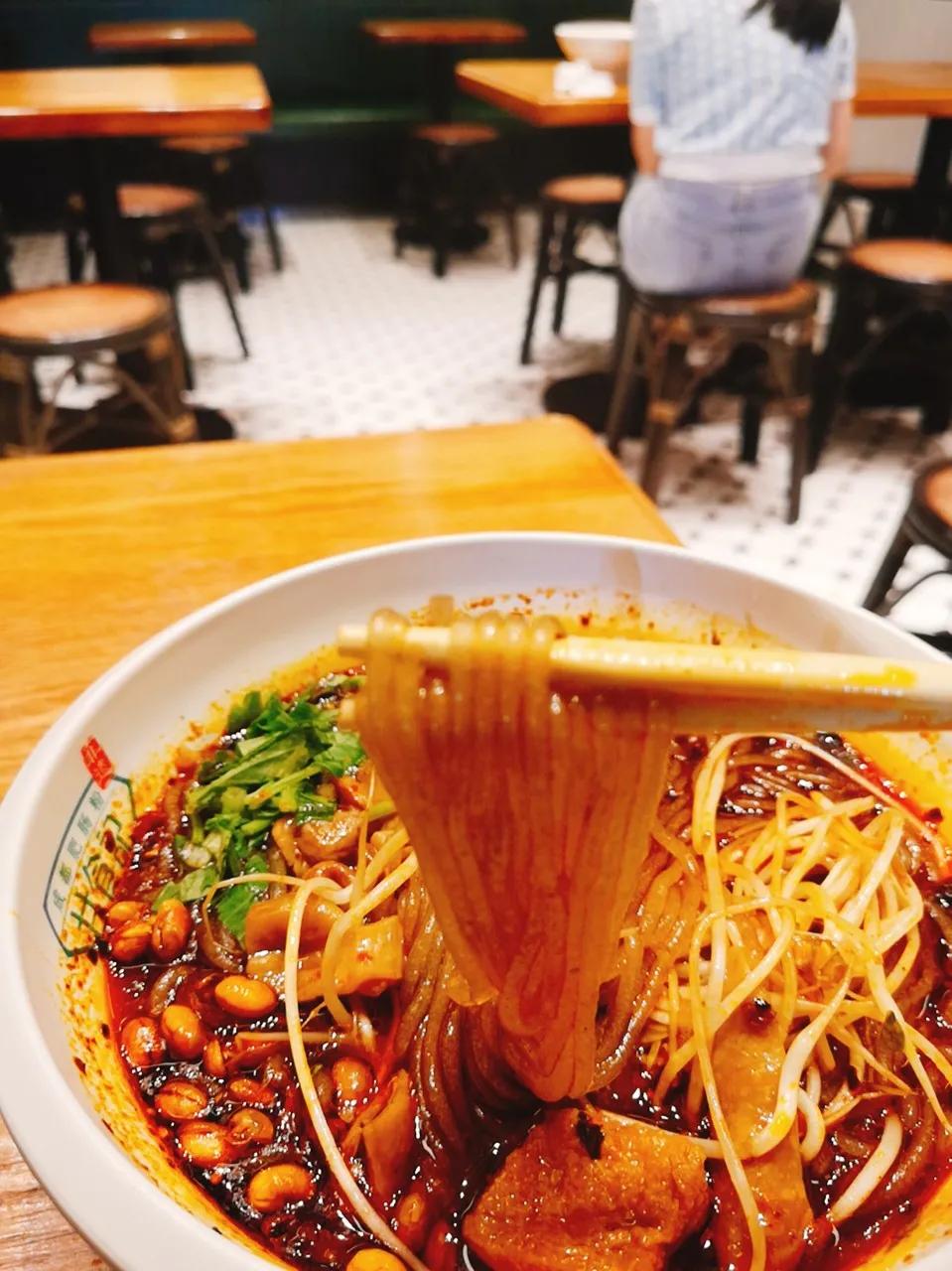 这样的成都你还爱吗,这样的成都你见过吗