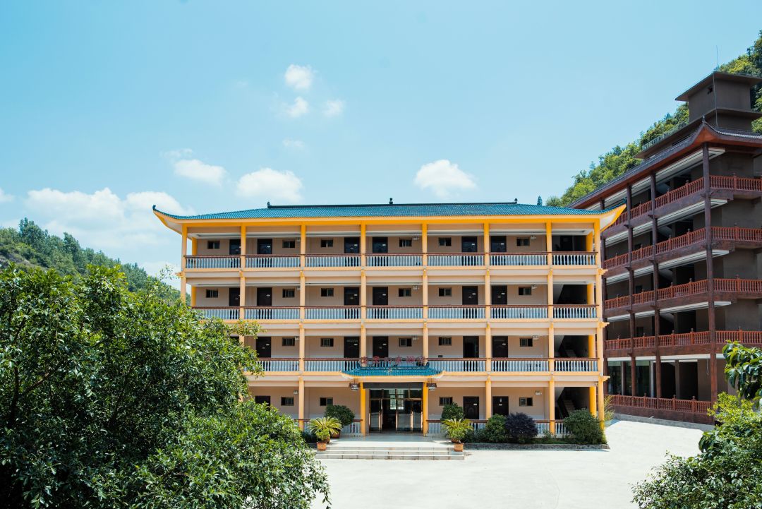 黄果树景区门票优惠政策五折,最新黄果树景区门票优惠政策