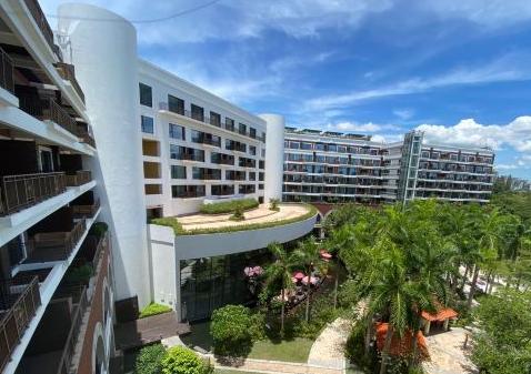 深圳欢乐谷附近住宿青旅,深圳欢乐海岸附近的亲子度假酒店